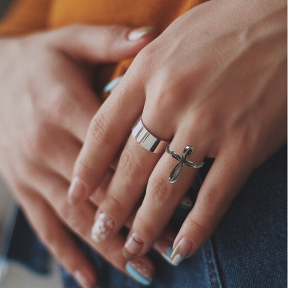 NVC Nataliya V Collister Sterling Silver 925 Infinity Cross Ring - SZ 6 - Picture 2 of 12